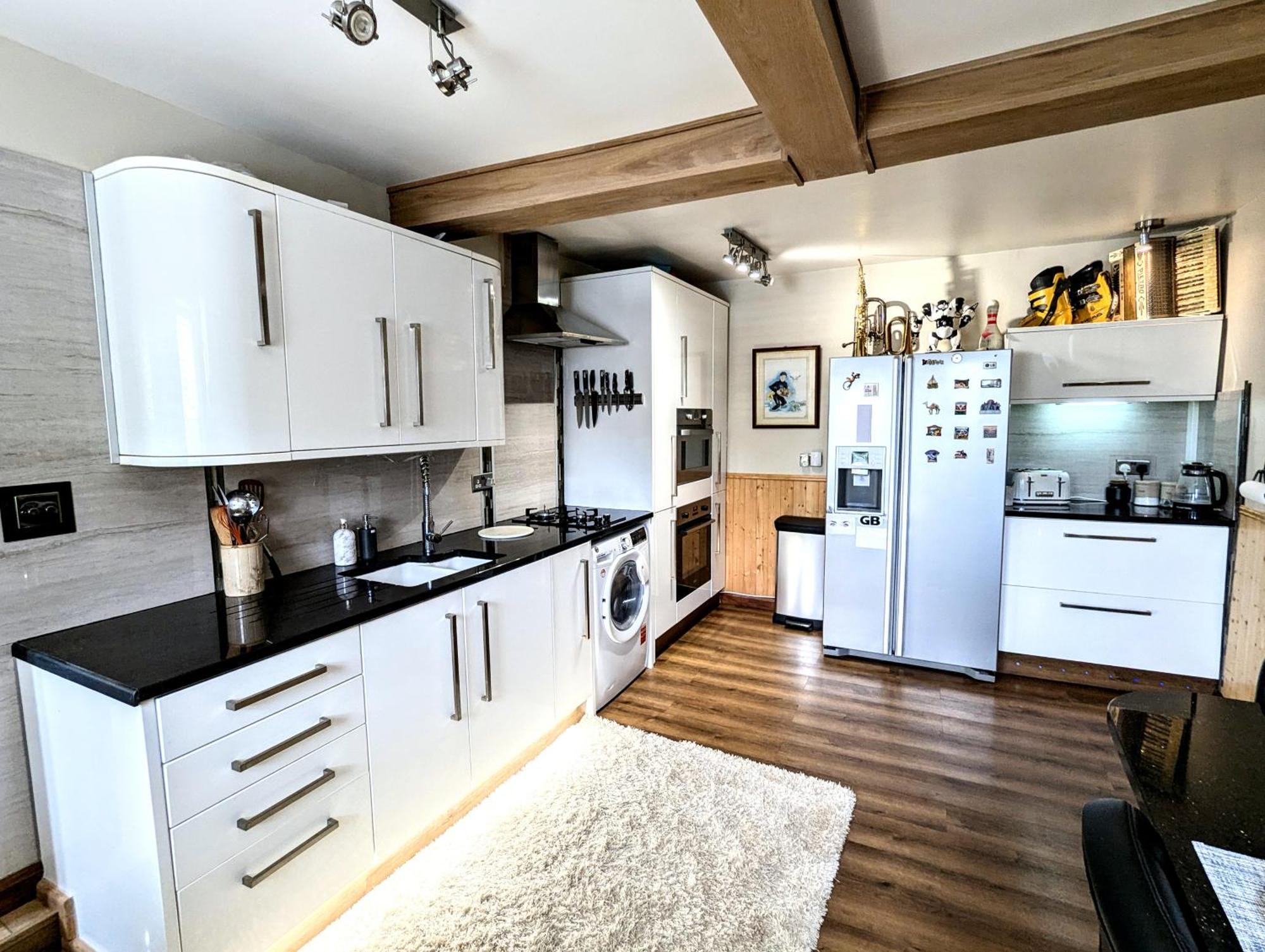 Appartement Seafront With Jacuzzi Bath & Pool Table