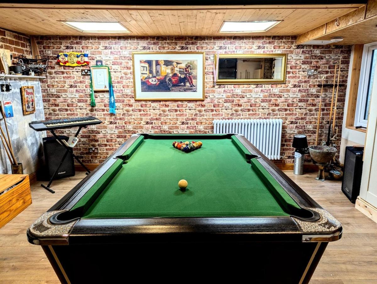 Appartement Seafront With Jacuzzi Bath & Pool Table *